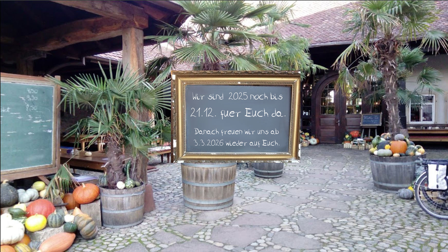 Hof der Lorenz-Strauße im Winter